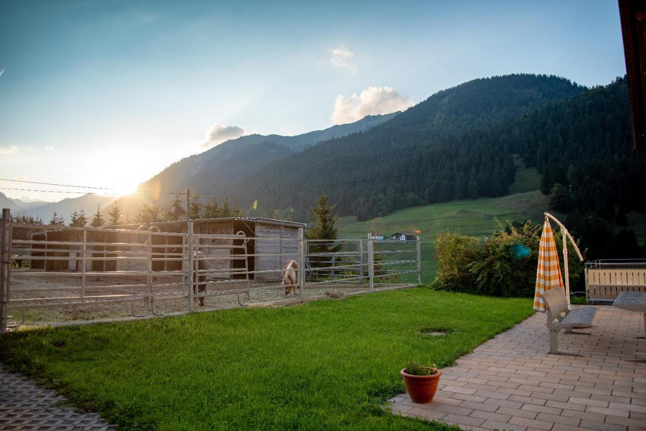 Отель Reiterhof Berggut Gaicht Нессельвенгле Экстерьер фото